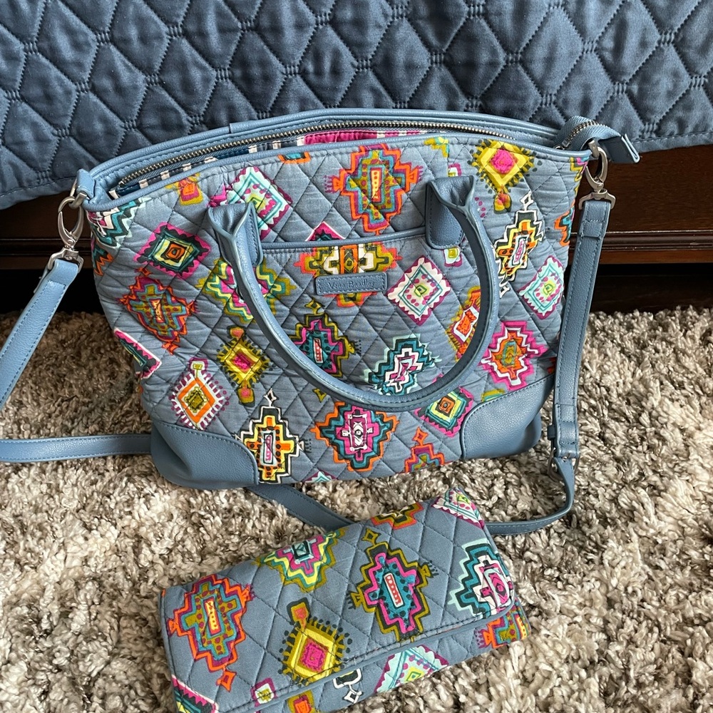 Vera Bradley tote and wallet set